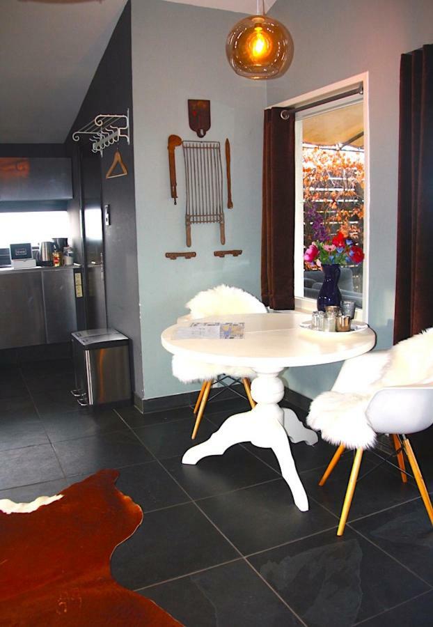 Garden House, Private Studio Apartment With Wifi And Free Parking For 1 Car Weesp Exterior photo